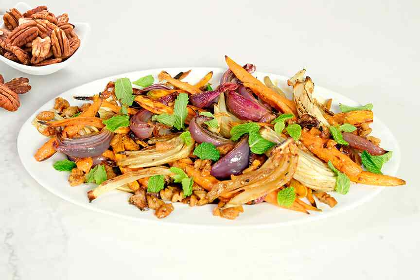 Roasted-Carrots-Red-Onion-Pecans-Fennel-Mint